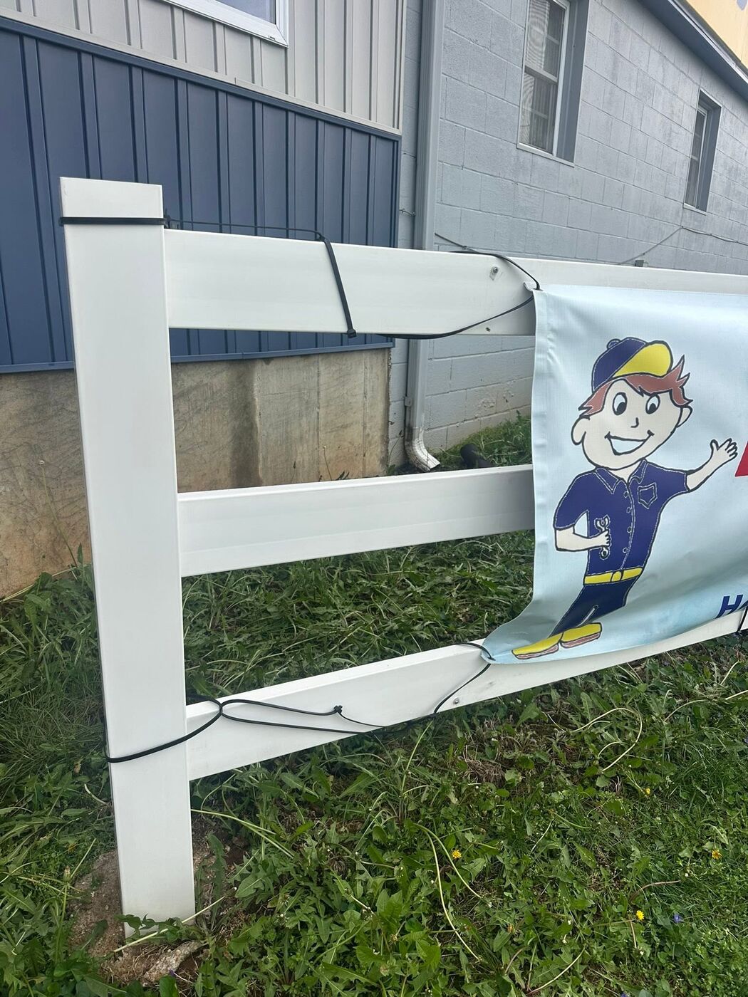 Vinyl fence after cleaning